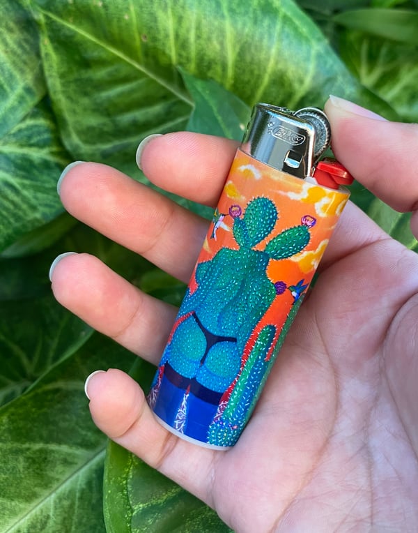 Image of “Xingona y Nalgona” Lighter