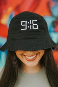 9:16 BUCKET HAT