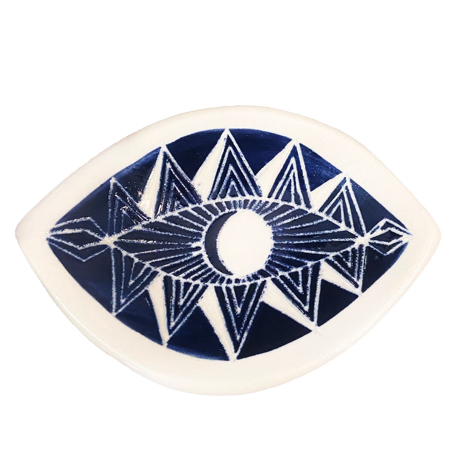 Image of Sgraffito Spirit Eye Dish