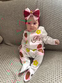 Image 3 of Berry & Flower