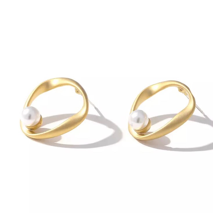 Image of Gold and Pearl Circular Studs