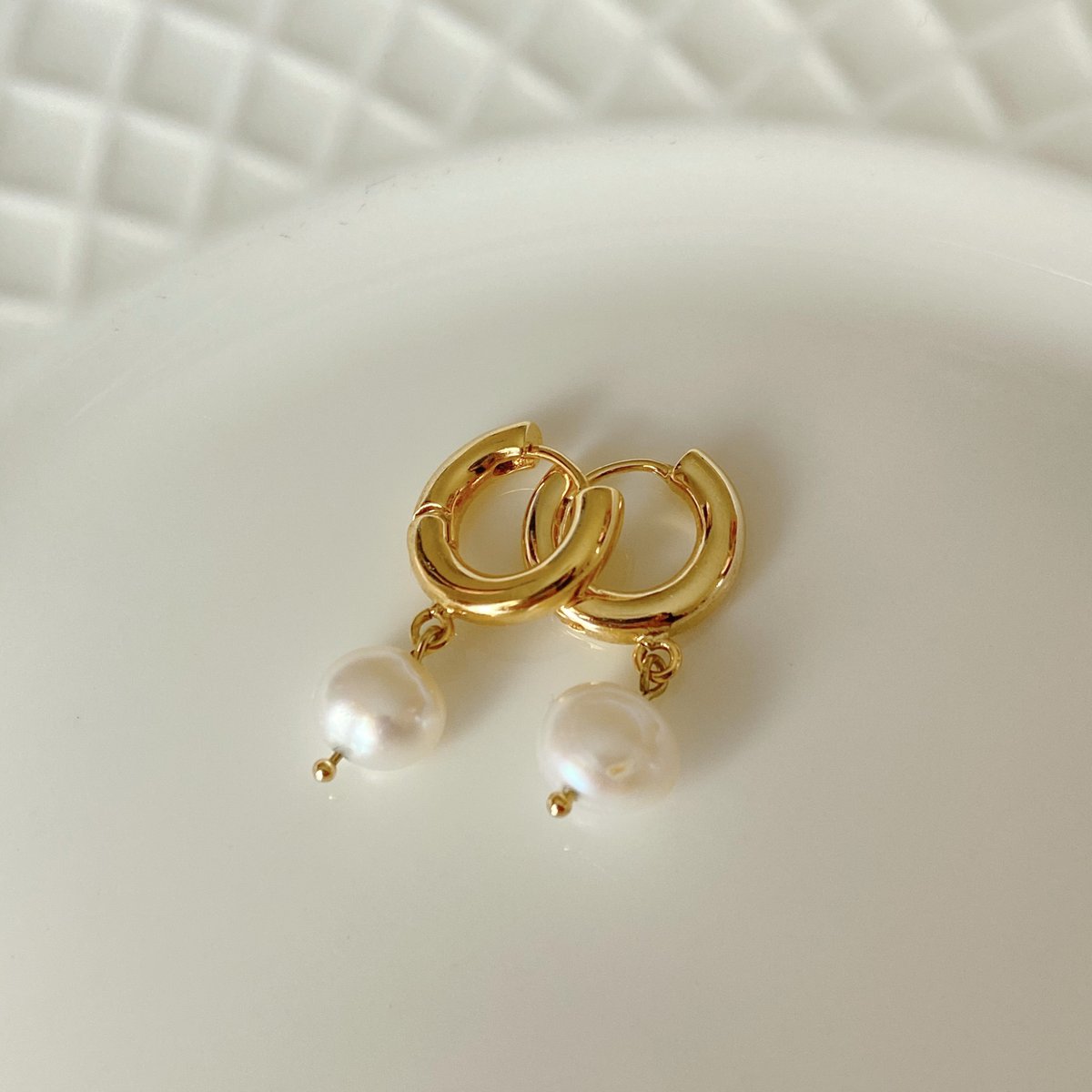 Image of Adelaide Pearl Hoops