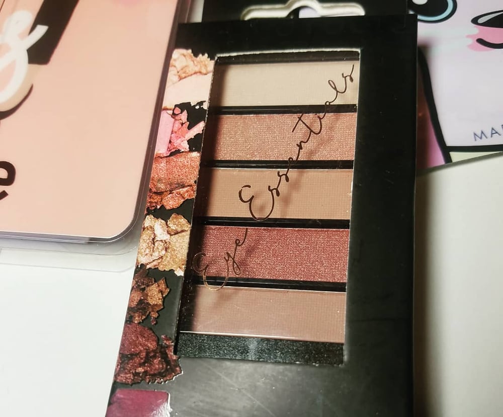 Happy Notes Boss Babe Journal + Beauty Bundle