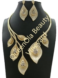 Three Tier Leaves 18K Gold Set