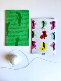 BUNDLE OF 2 GOLF SHOTS 