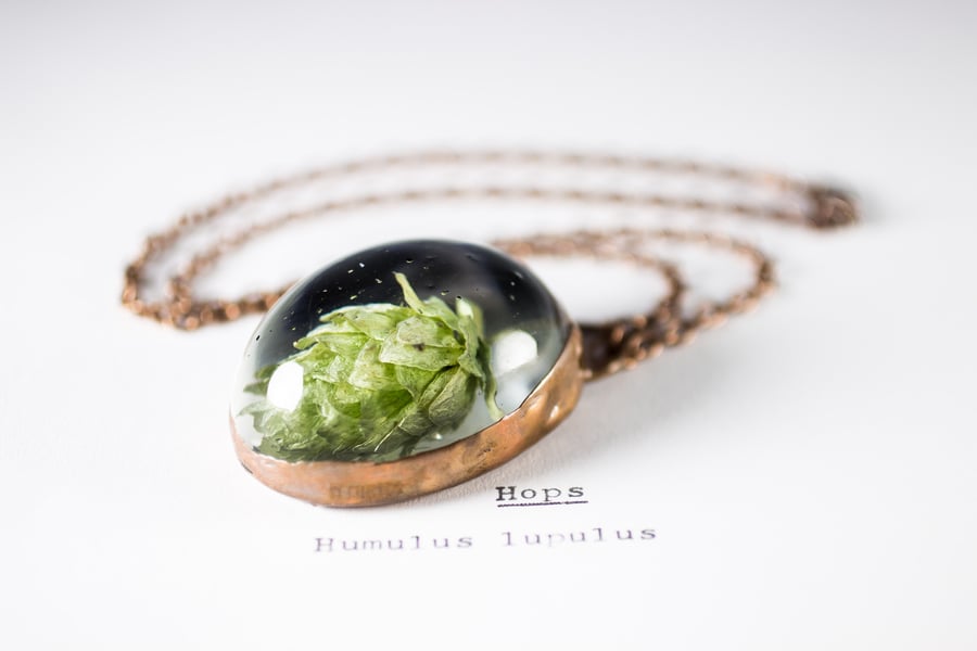 Image of Hops (Humulus lupulus) - Copper Plated Necklace #2