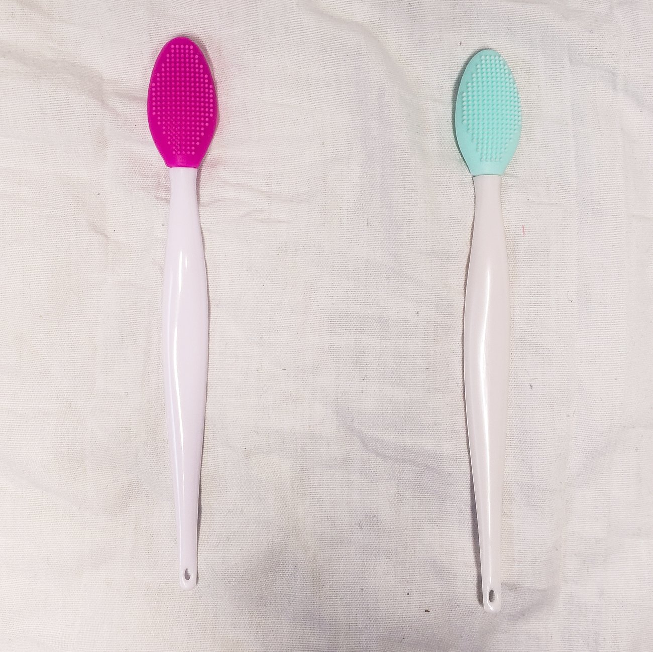 Lip Scrubber The Body Therapy