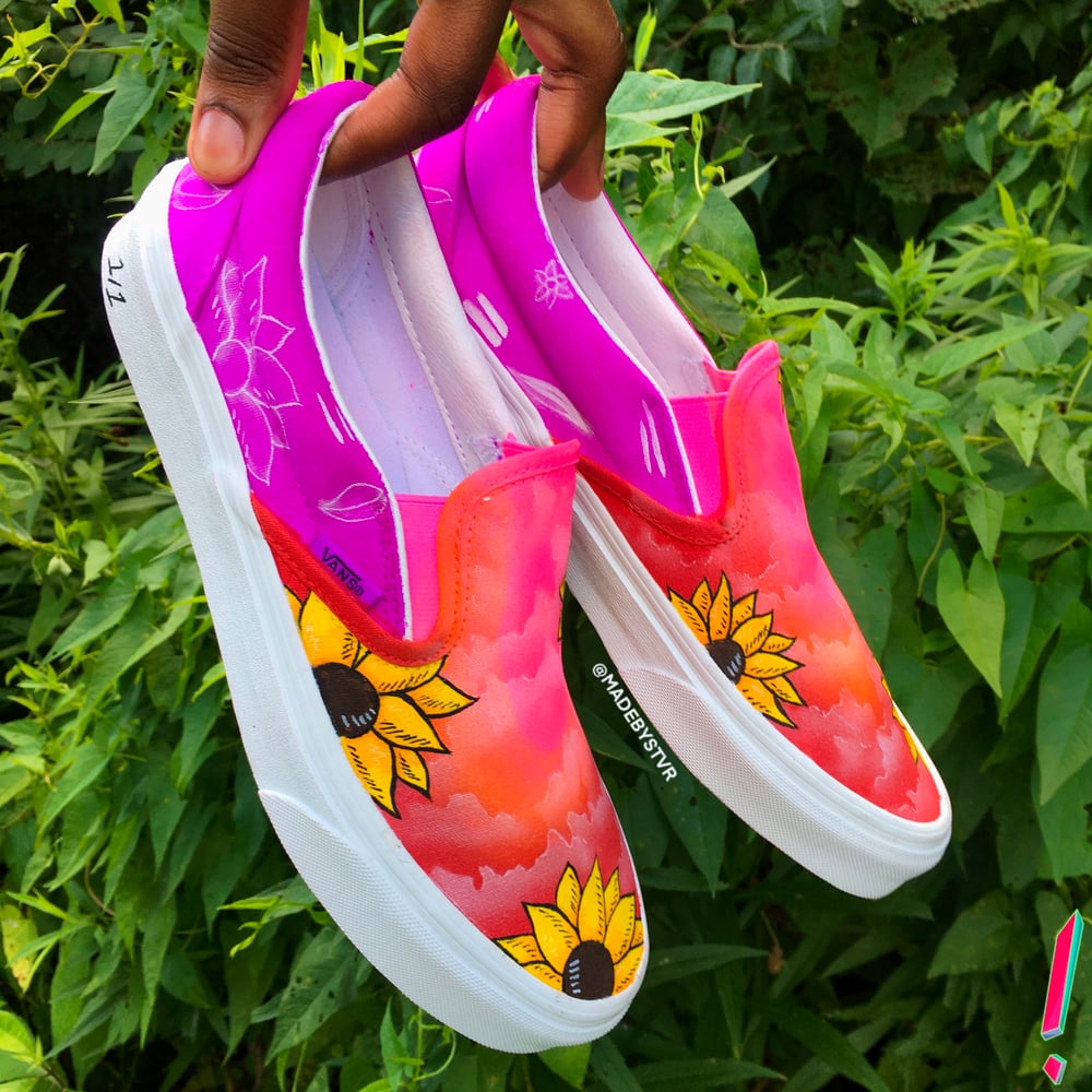 Vans Slip On “SunSet Flower”