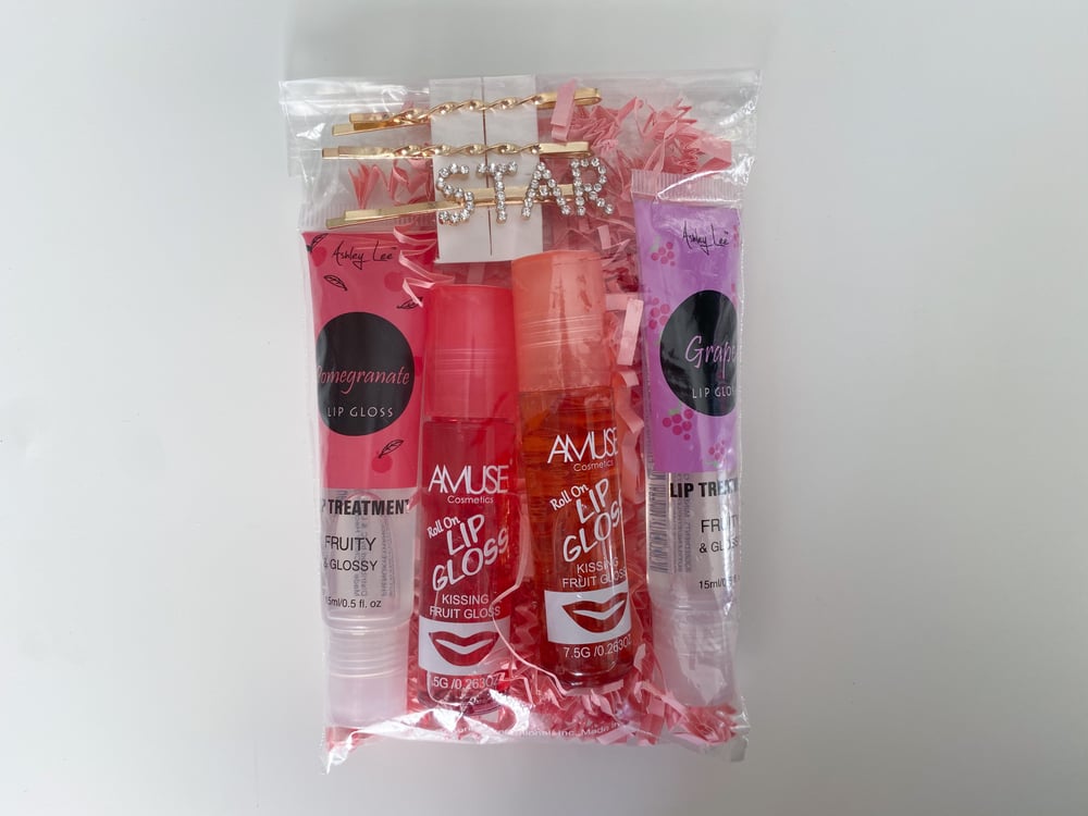 Image of 4 Glosses + 1 Jewelry Piece Bundle