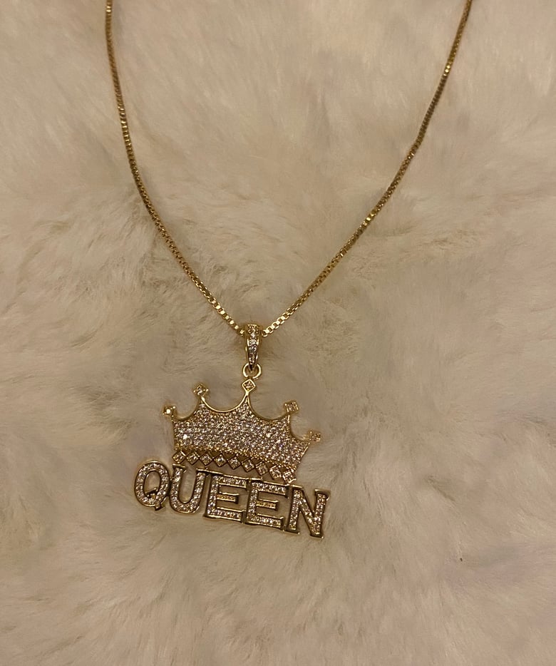 Image of Queen Bling “Gold”