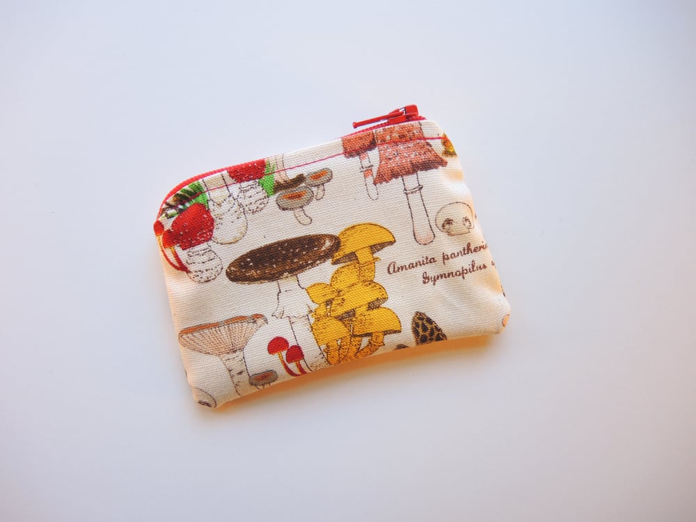 Mushroom Coin Pouch 1