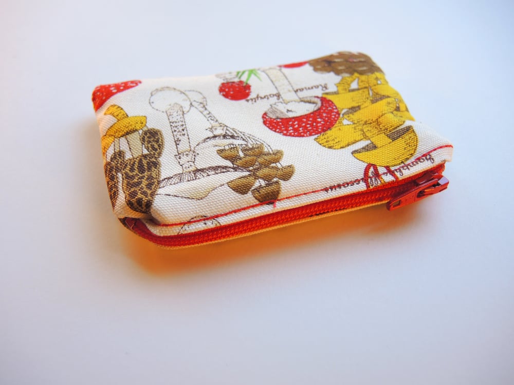 Mushroom Coin Pouch 2