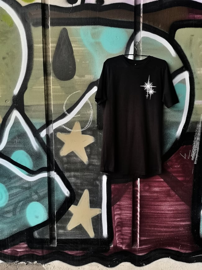 Mourning star tee