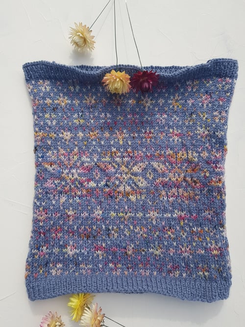 Image of Snowflake Neckwarmer