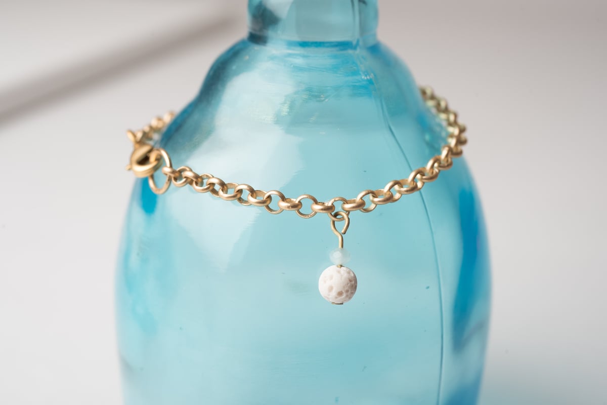 Image of Be Mindful Matte Gold and White Bracelet
