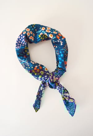 Image of BANDANA BELLE