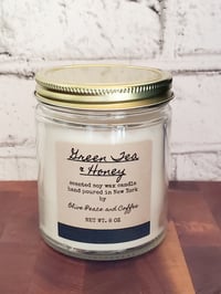 Image 1 of The GREEN TEA & HONEY Jar Candle