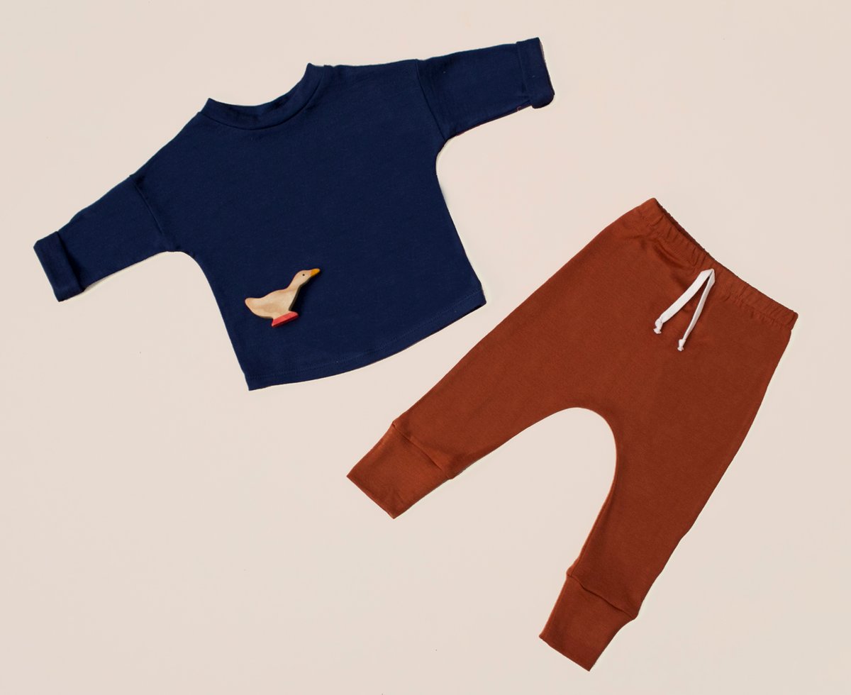 Image of Merino navy drop shoulder top