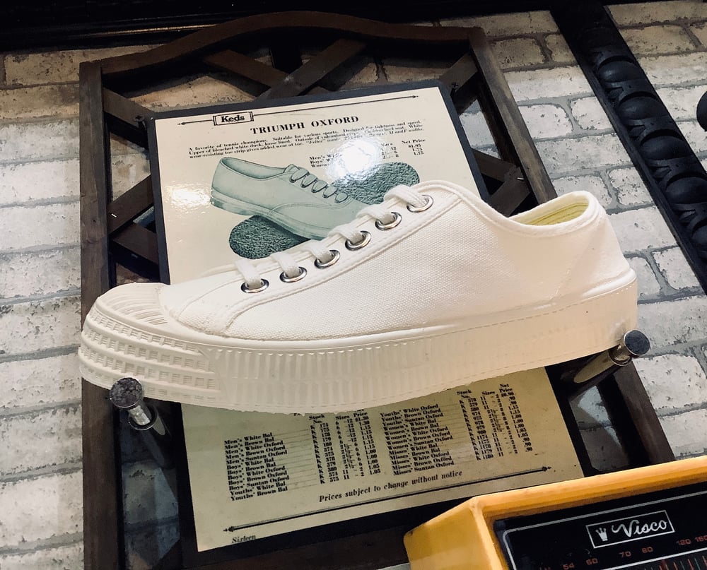 Image of Novesta master white canvas lo top sneaker shoes made in Slovakia