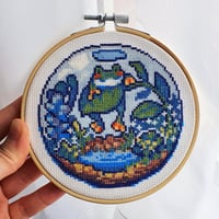 Lil Froggy Terrarium - made to order