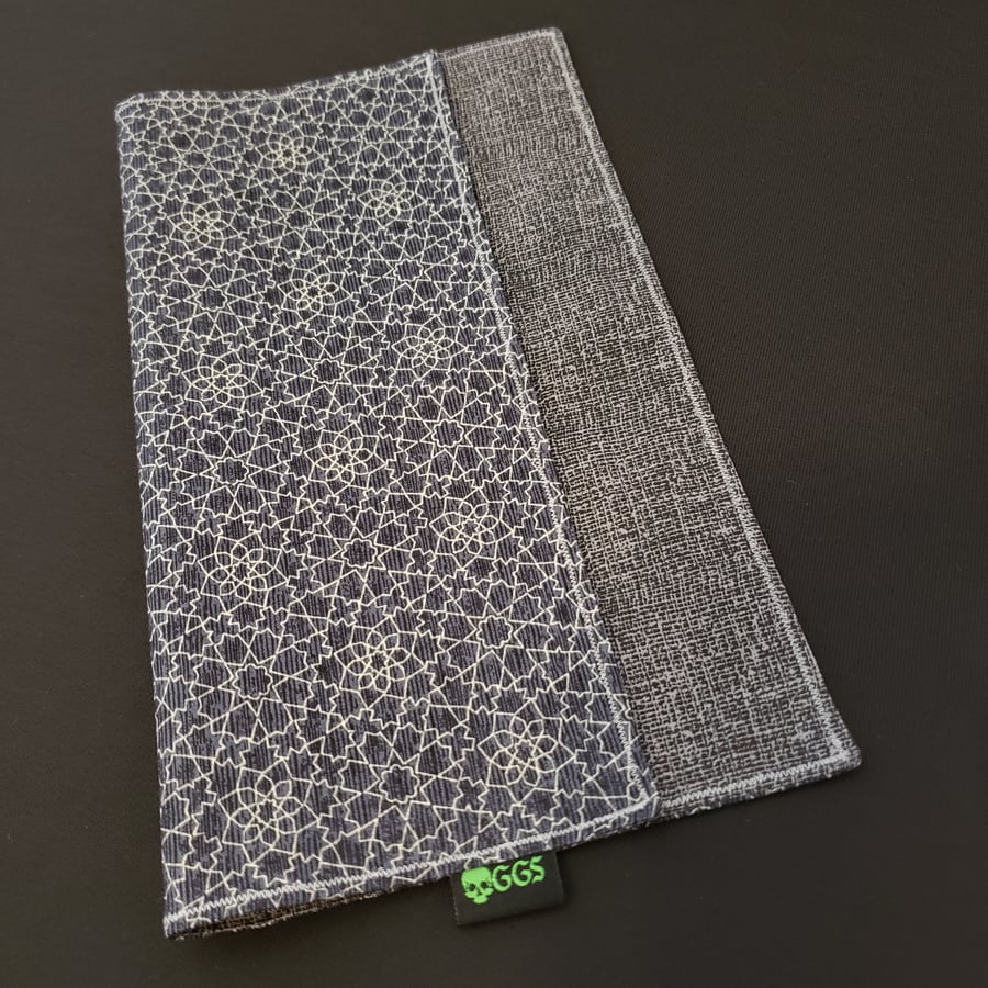 Image of Dapper Tesselation