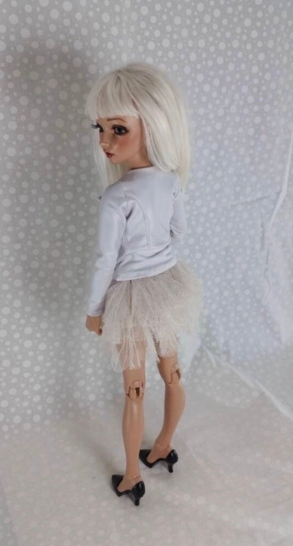 White Pearl Biker Jacket: Minifee