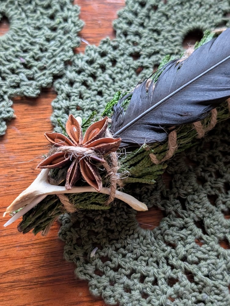 Image of Cedar Saining Bundles 