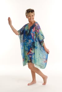 Image 4 of TURTLE COVE PRINT KAFTAN