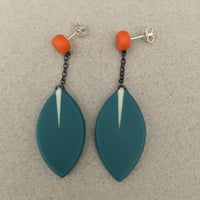 leaf drop chain earrings