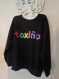 Image 2 of Suadoiro bordado a man. TOXIÑO. INFANTIL. Oversize. 