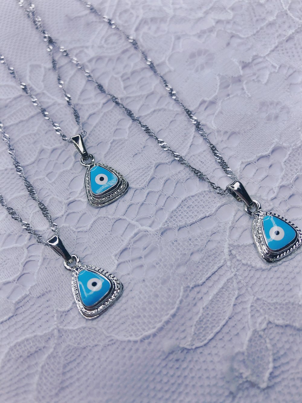 Image of BLUE & white gold protection necklace