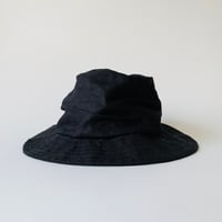 Image 3 of Kumi hat black