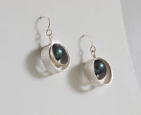 Image 3 of Framed pearl earrings silver