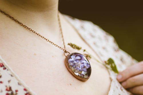 Image of Lilac (Syringa vulgaris) - Copper Plated Necklace #4