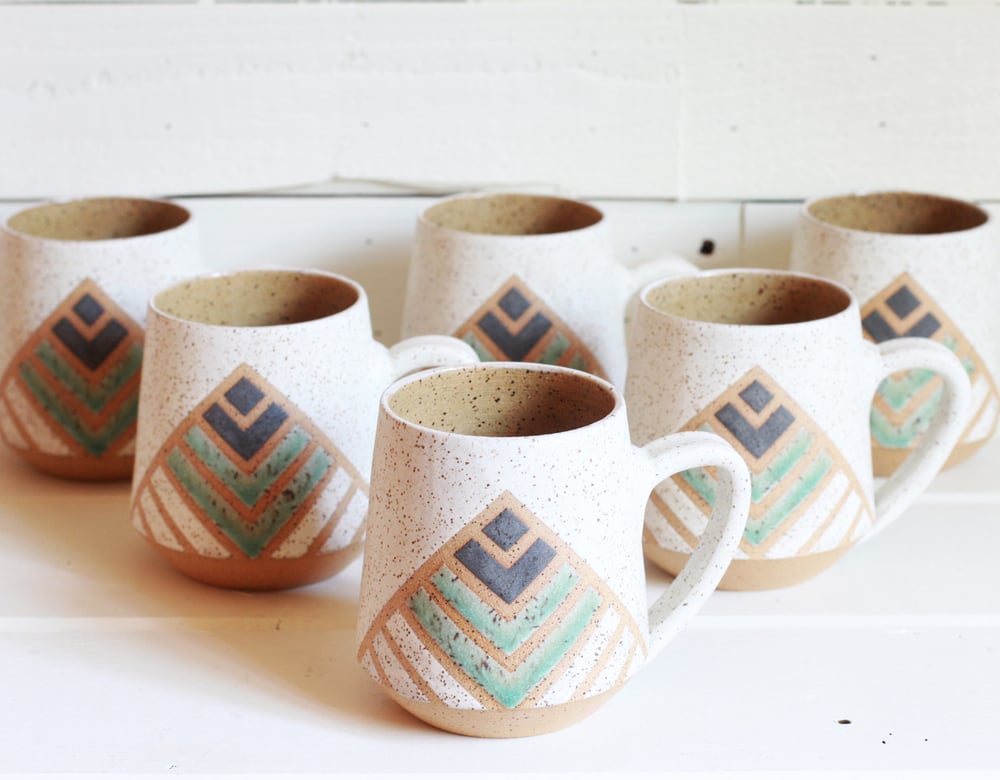 Image of Tri Color Pyramid mug