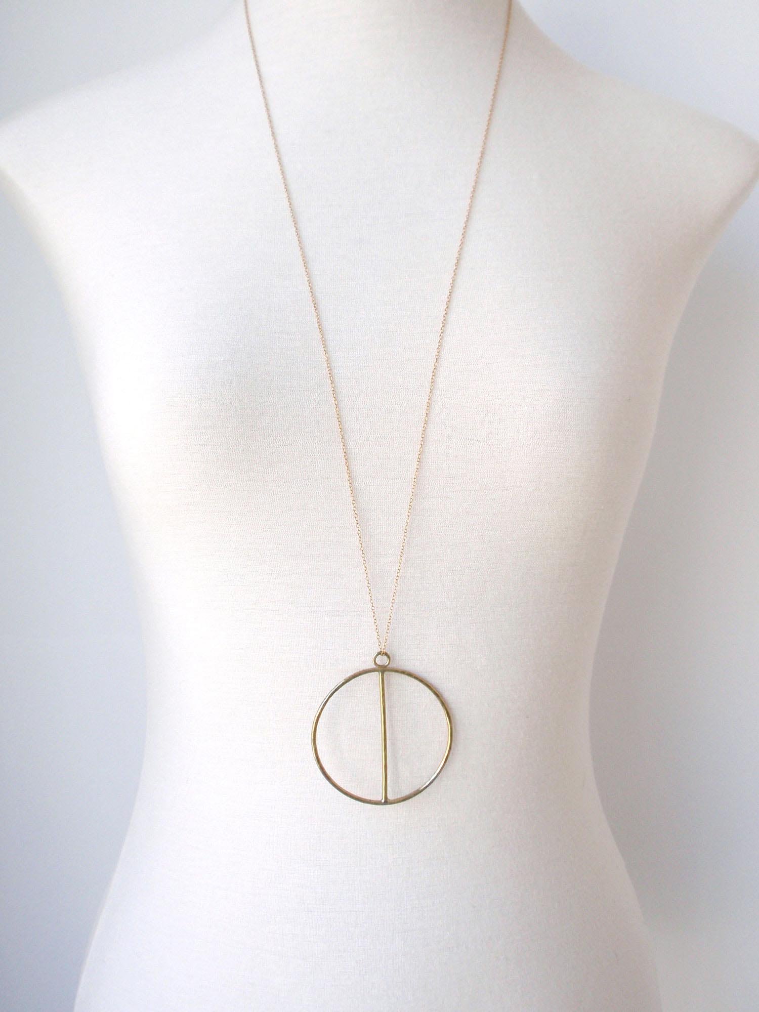 Image of Moon Necklace Golden