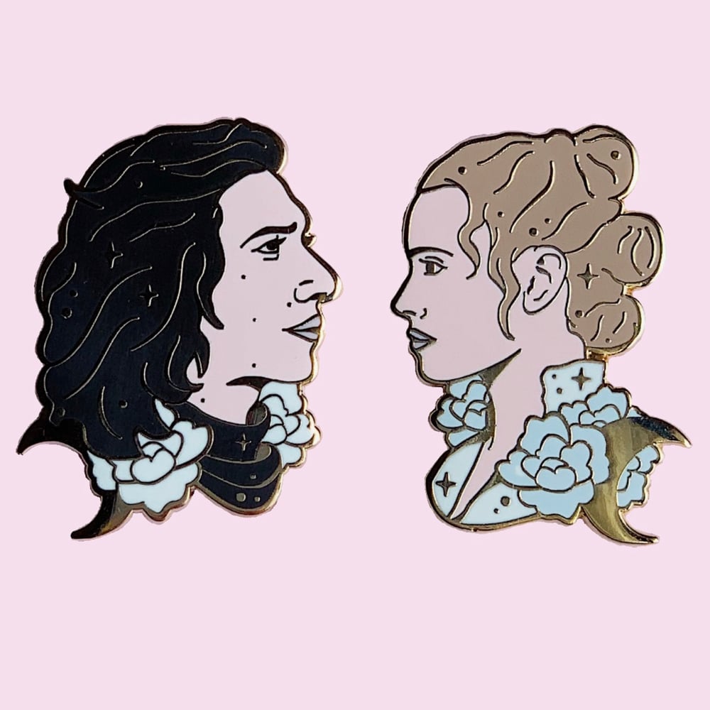 Image of Pins Rey & Kylo Ren Profiles