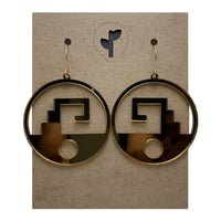 Image 1 of chimalli II / acrylic / gold