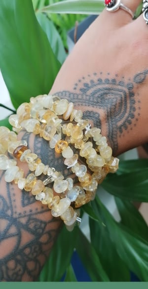 Image of Citrine chipstone bracelet 