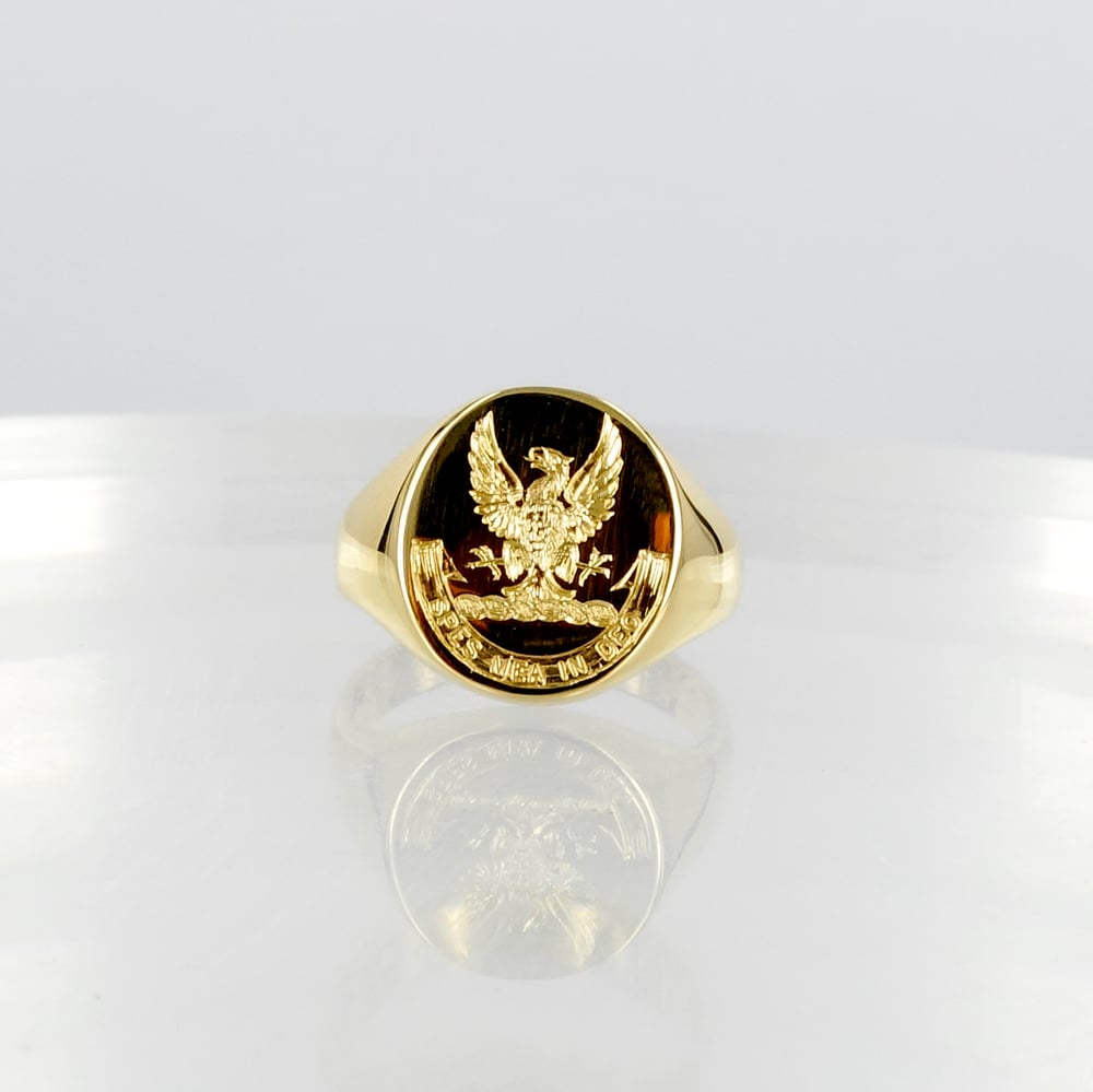Image of 18ct yellow gold Signet ring