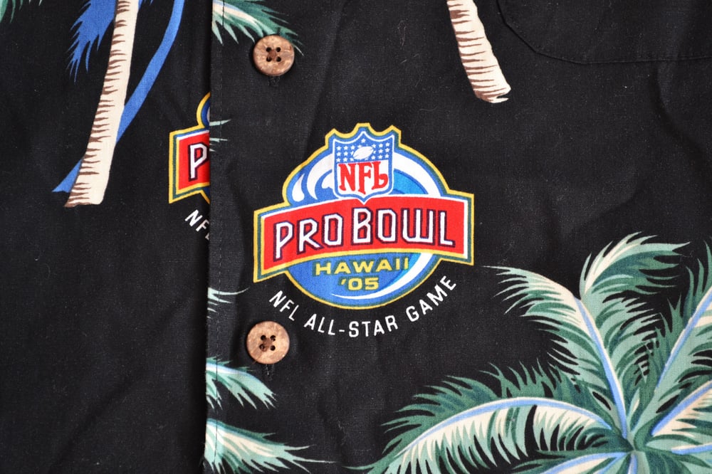 Image of 2005 Reyn Spooner NFL Pro Bowl Hawaii Aloha Button Up Shirt Sz.M