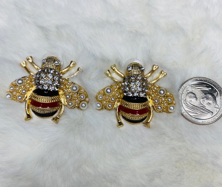 Image of Be All You Can Bee Lrg Earrings