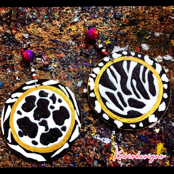 Image of Unity’s Prints Earrings (Zebra & Cow Prints) with a POp of color on the Back