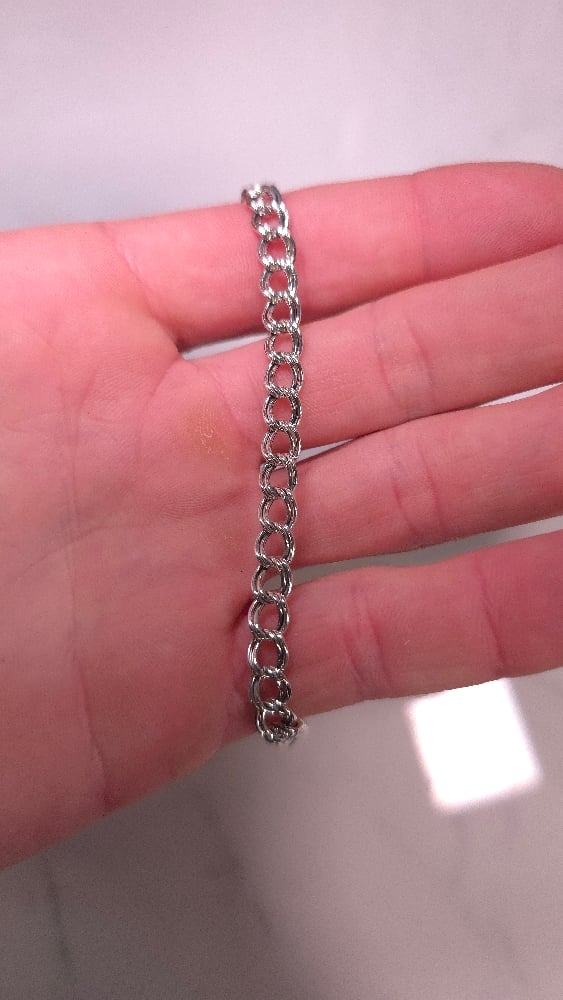 Image of Double Wire Curb Link 