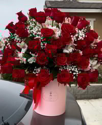 Image 1 of Roses and Love Luxury Box 