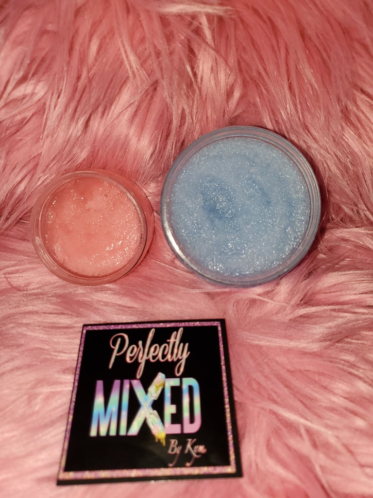 Hand & Body Exfoliating Sugar Scrub (16 oz.)  Image 2