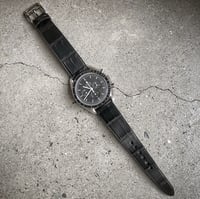 Image 3 of Black matte Alligator Classic watch strap