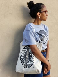 Image 2 of We See We Tote