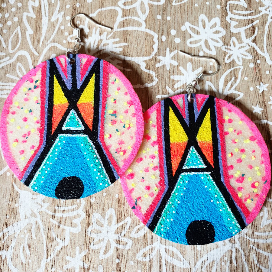 Image of Tipi earrings- pink speckles 
