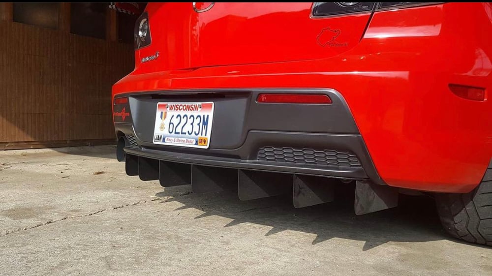 Image of V1 MAZDA ROUNDED FIN DIFFUSER (GEN1)